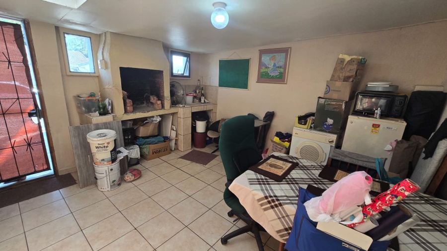 2 Bedroom Property for Sale in Belmont Park Western Cape